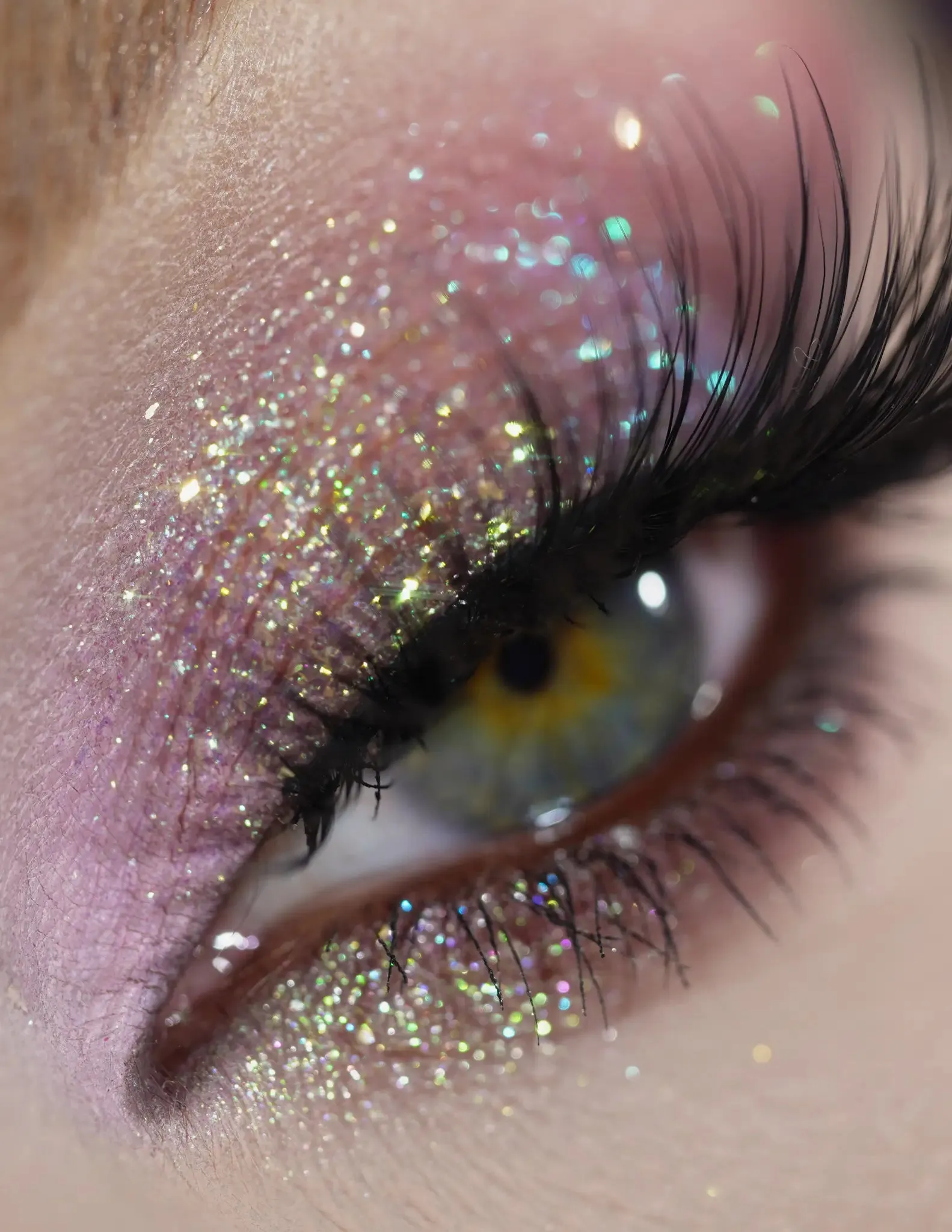 #19 Peach Beige Eyeshadow Glitter