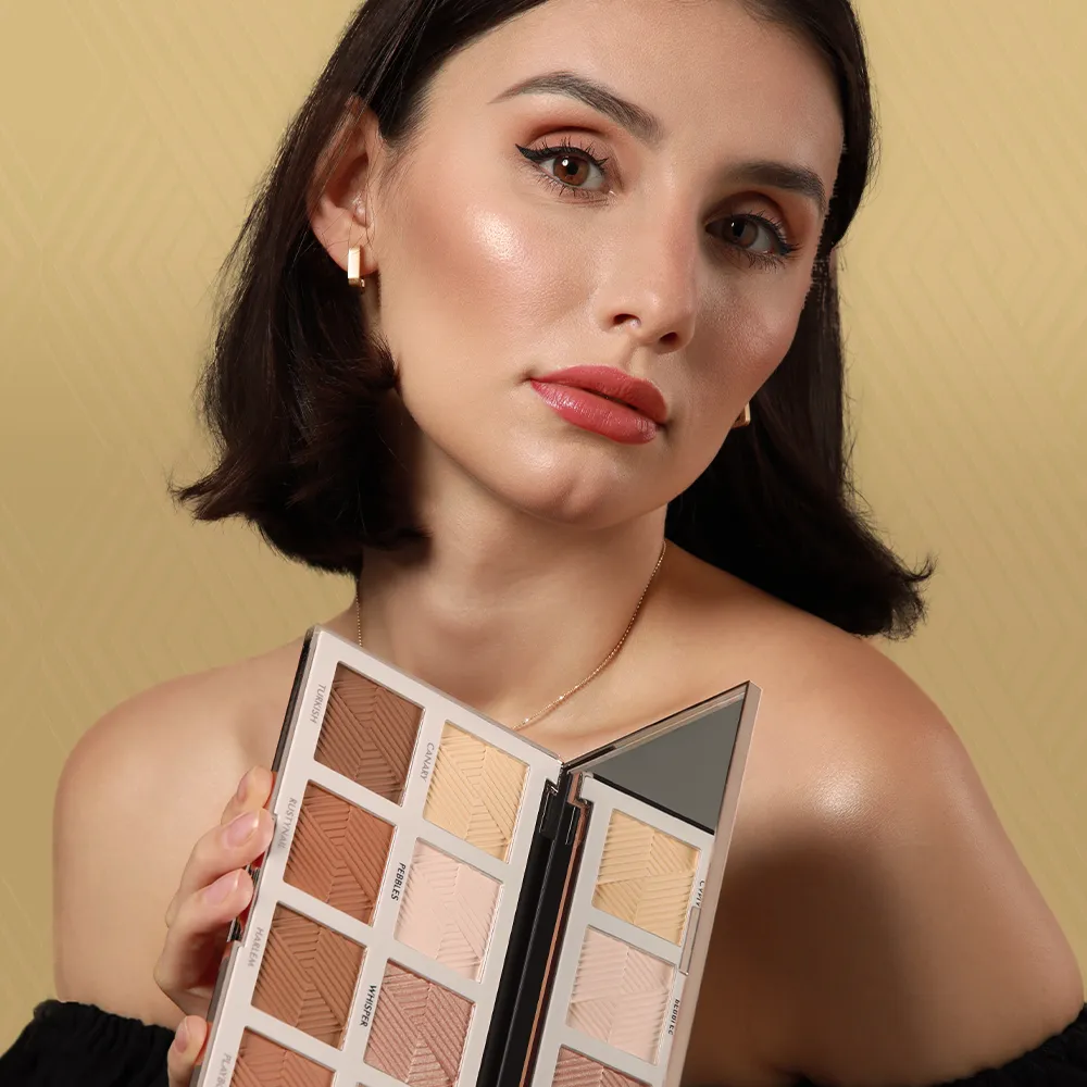 Backstage Essential: Highlighter & Contour Palette