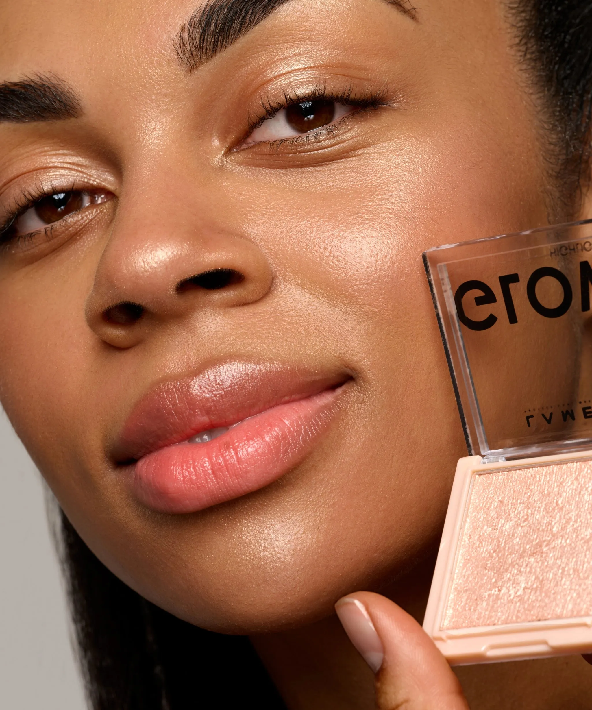 Glow Highlighter
