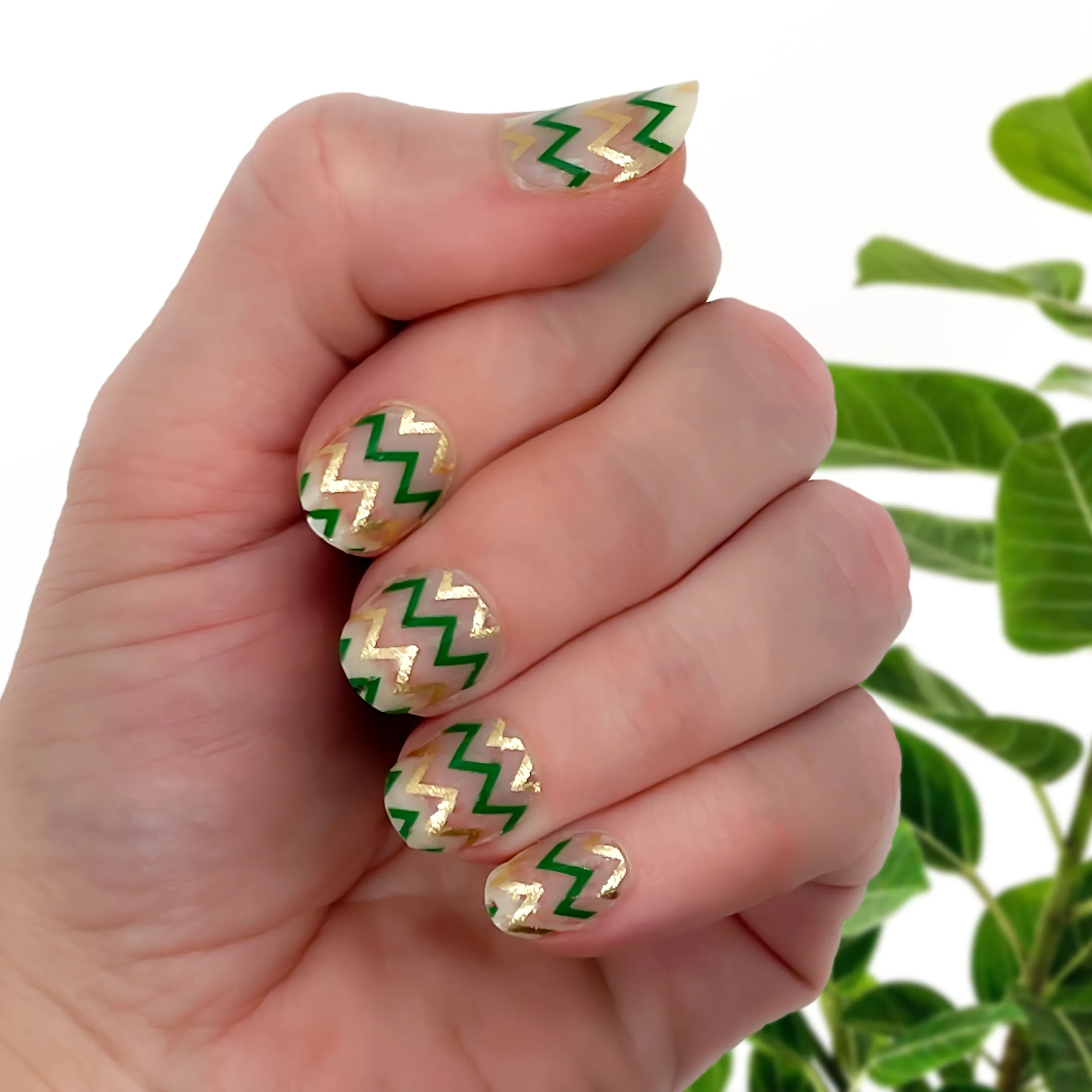 Nail Wrap - Green and Gold Chevron